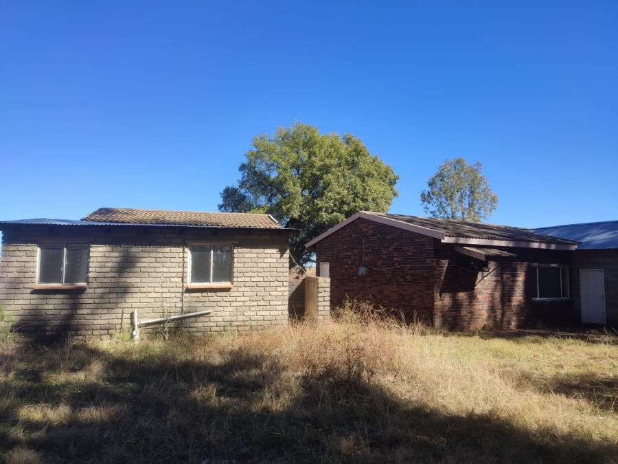 2 Bedroom Property for Sale in Rustenburg Rural North West